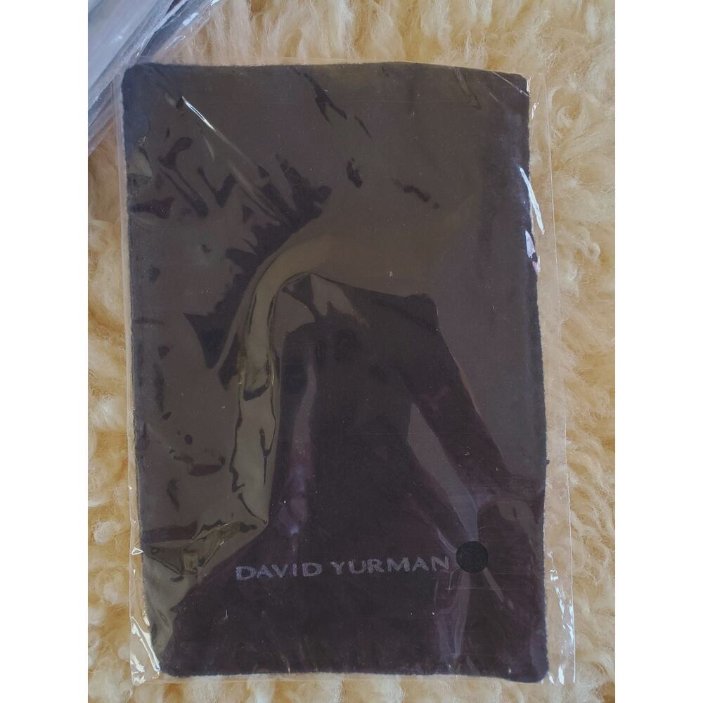 David Yurman Jewelry Polishing Cloth – Black & White – Sealed – 5.5" x 4"